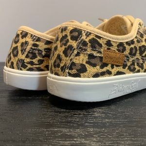 blowfish cheetah print shoes